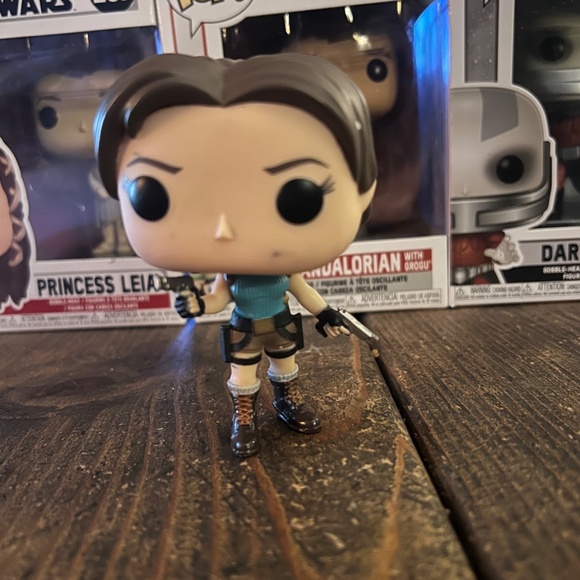 Funko Pop #168 Lara Croft - Picture 2 of 7